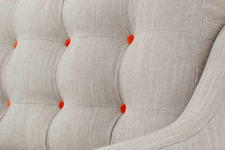 Adrienne <span>sofa</span>