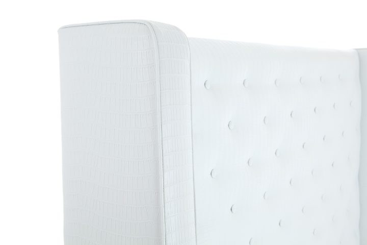 Bridget <span>headboard</span>