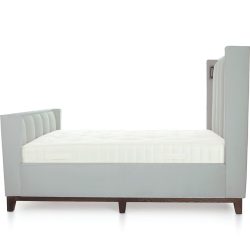 Isabelle <span>bed</span>