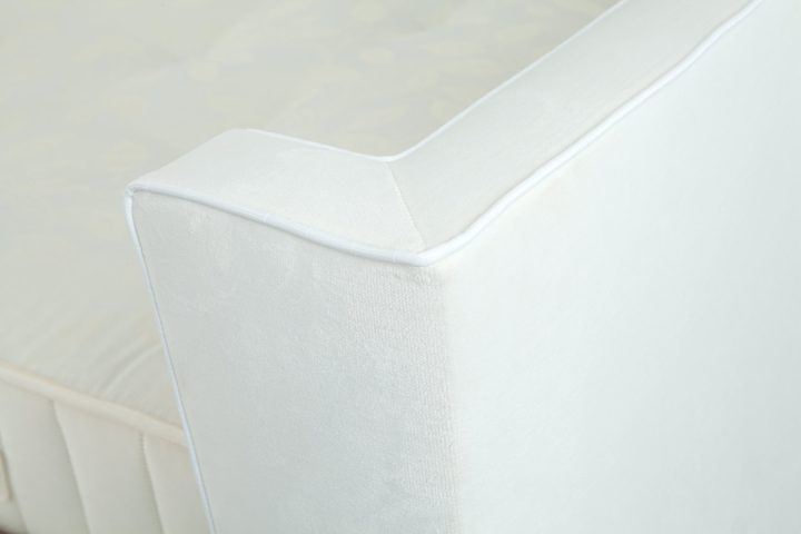 Isabelle <span>bed</span>