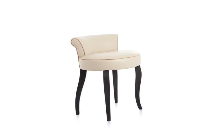 Lili <span>dressing table stool</span>