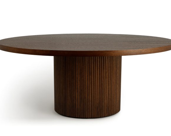 Oliver <span>dining table</span>