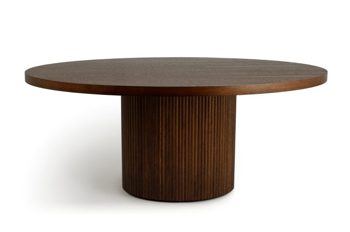 Oliver <span>dining table</span>